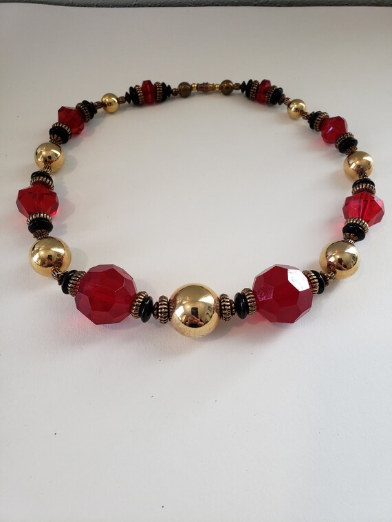 Vintage Chunky, Bead Necklace, Red Black And Gold - image 3