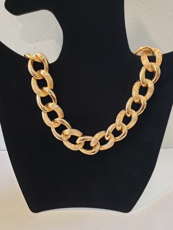 Vintage Napier Thick Gold Chain Oval Link Brushed 