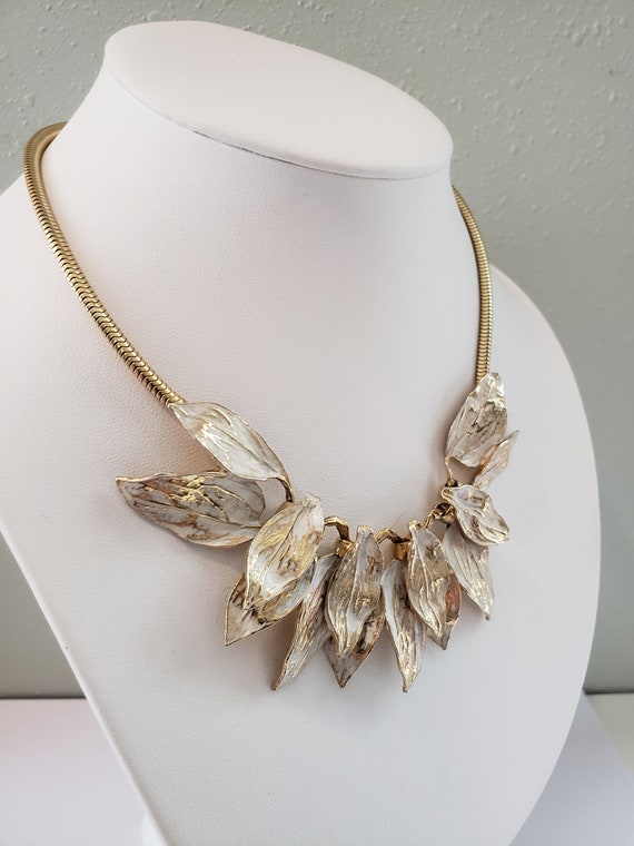 Vintage Fall Dangle Leaf Necklace Gold Tone White… - image 2