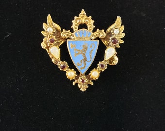 Vintage 1950s Coat Of Arms Brooch Gold Tone Enamel  Red Rhinestones Faux Pearl