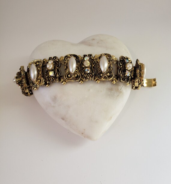 Vtg Book Chain Panel Link Bracelet Faux Pearl AB … - image 8