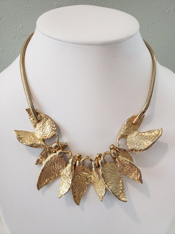 Vintage Fall Dangle Leaf Necklace Gold Tone White… - image 3