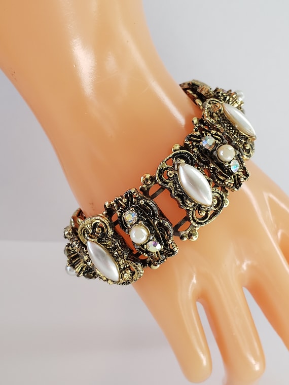 Vtg Book Chain Panel Link Bracelet Faux Pearl AB … - image 1