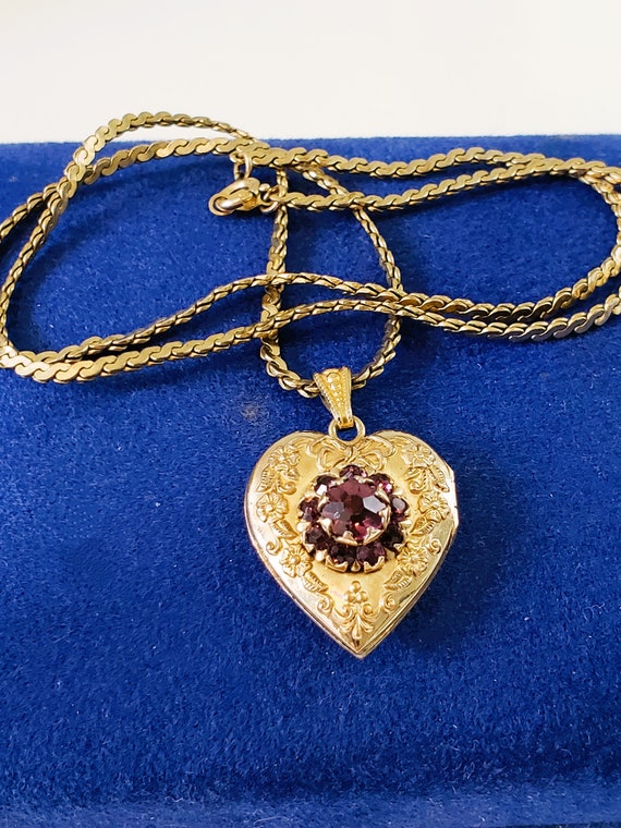 Vintage 12K Gold Filled Heart Pendent Necklace Orn