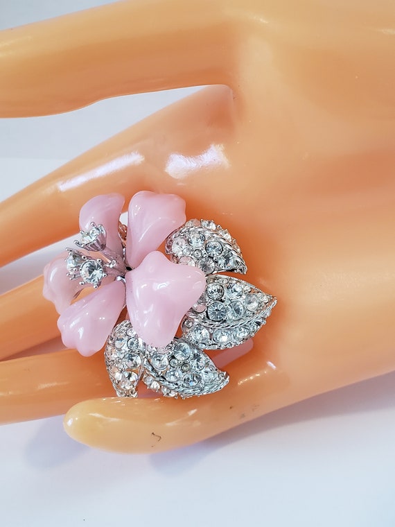 Vintage Nolen Miller Pink Resin Flower Clear Crys… - image 1