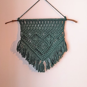 Kleine Makramee Wandbehang, gewebte Wandbehang, Flasche grüne Baumwolle, Boho Dekor
