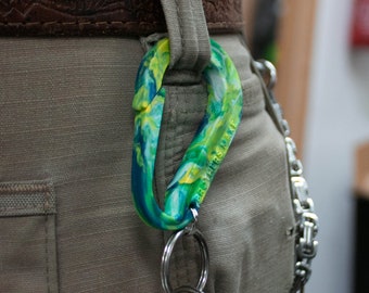 Carabiner Key Clip | EDC Gift | Keychain | 100% Recycled Plastic | Sustainable Gift Ideas