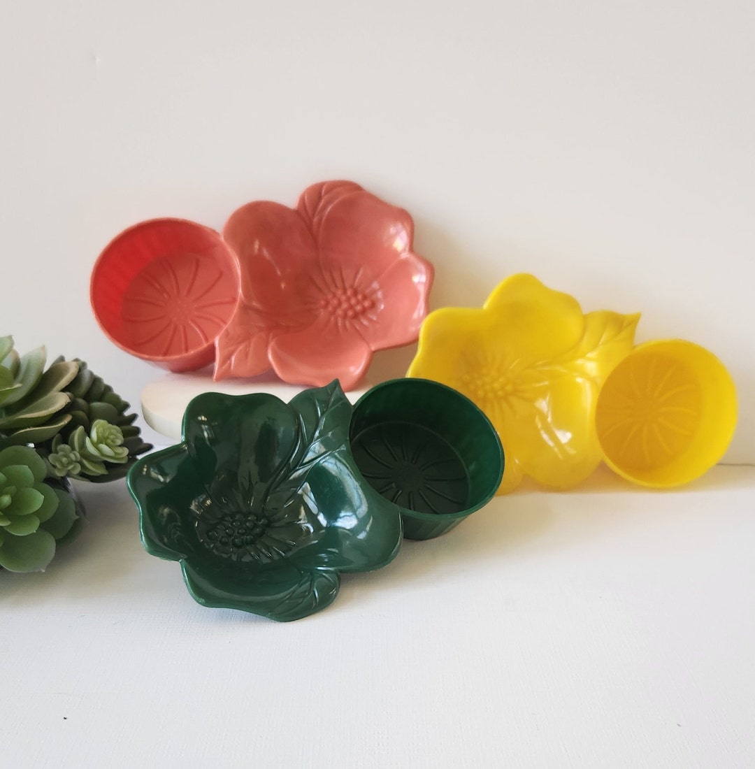 Set of 3 Vintage Snack Bowls, Hofmann Industries Bohemian Kitchen