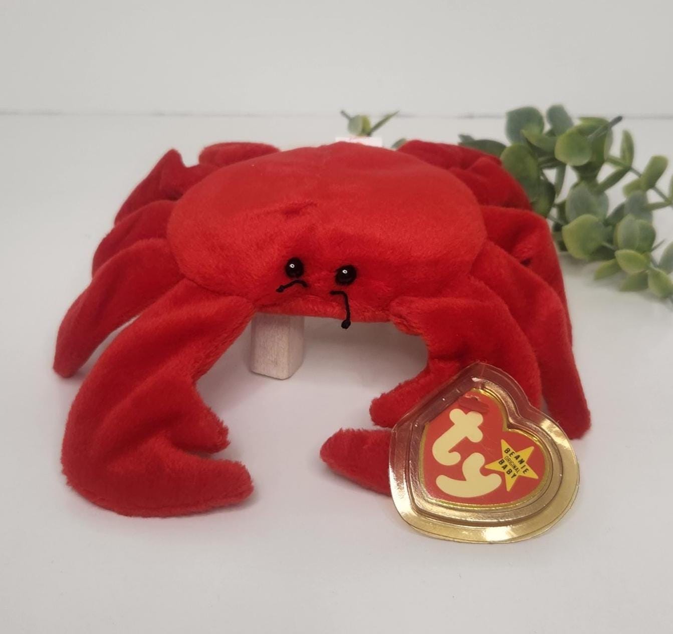 Vintage Ty Beanie Baby DIGGER the Red Crab (style 4027) - 1995
