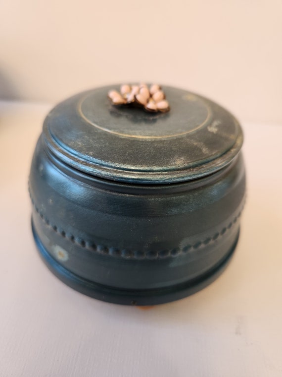 Vintage Blue Aluminum Round Powder Music Box Trin… - image 7