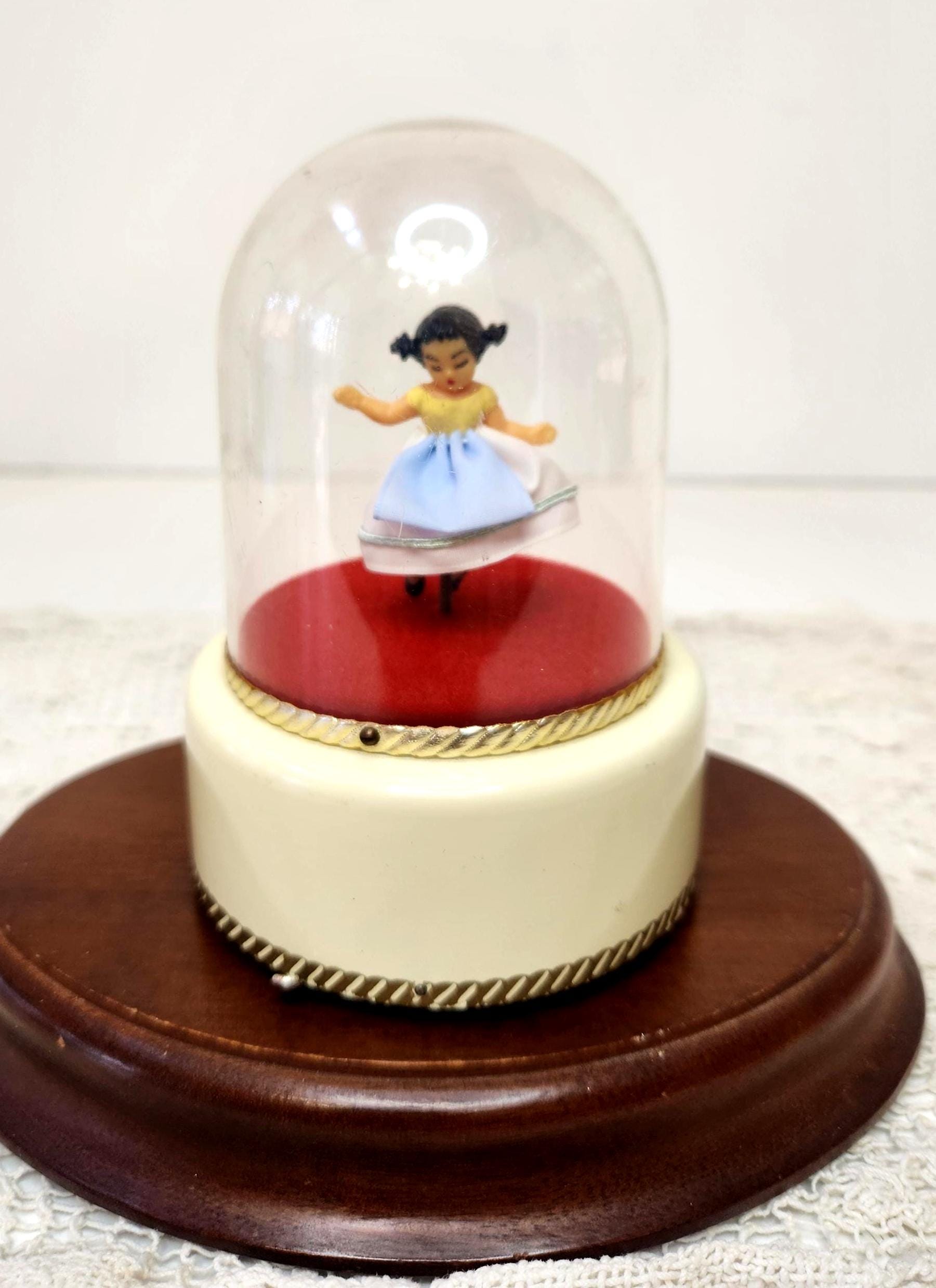 Reuge リュージュ　DANSERS 1750 Gavotte Menuet Reuge リュージュ DANSERS 1750 Gavotte Menuet Reuge リュージュ