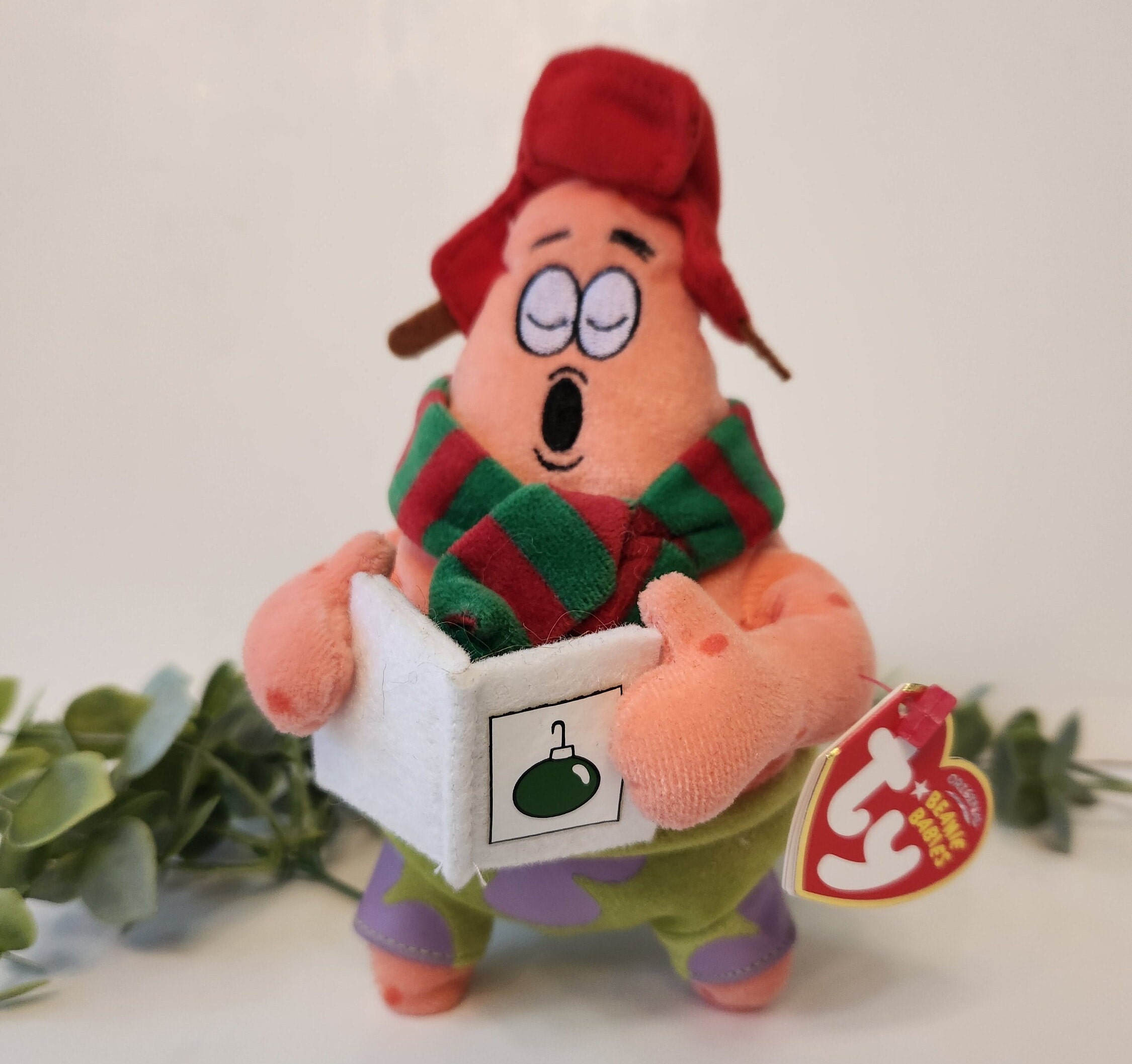 TY Beanie Baby - Patrick Star ( SILENT NIGHT Star ) (7.5 inch)