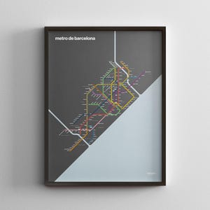 Plan du métro de Barcelone / Mode sombre / Espagne / Impression d'affiche minimale / Art mural style métro / Décoration d'intérieur sur toile / Cadeau de voyage avec cadre noir