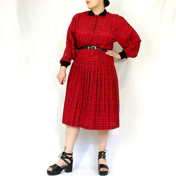 1990s oversized long cherry red dress vintage long sleeve shirt dress 1980s red long sleeve maxi dress size 16 lounge bat wing dress