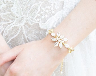 Bridal bracelet gold Crystal bracelet wedding Gold wedding bracelet Cluster bridal bracelet CZ wedding bracelet Leaf wedding bracelet