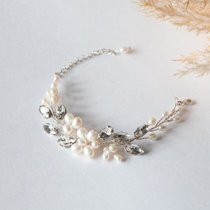 Pearl wedding bracelet Crystal bridal bracelet Rhinestone bracelet for bride Modern bride bracelet with ribbon Silver plated bridal bracelet