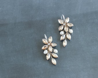 Boucles d’oreilles de mariée en or, Boucles d’oreilles de mariage en or, Boucles d’oreilles de mariée florales, Accessoire de mariée, Boucles d’oreilles en strass, Boucles d’oreilles de mariée florales CAMILLE