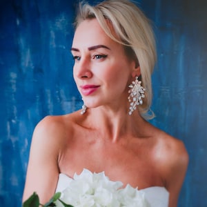 Big wedding earrings Oversized statement earrings Bridal earrings pearl Bhldn earrings Special occasion earrings