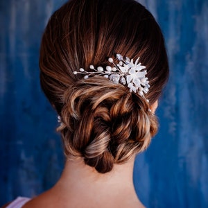 Silver flower bridal hair comb Crystal floral bridal clip Wedding headpiece Rustic wedding hair comb Side hair combs Floral bridal hair comb image 5
