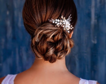 Gold pearl headpiece, Bridal hairpin, Rhinestone hair pins, Wedding hair accessories, Bridal hair comb, Bridesmaid hair pin, Petite hairpin