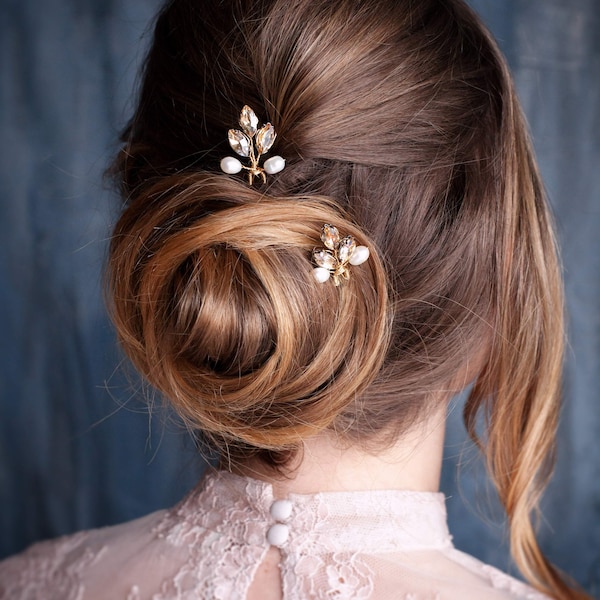 Rhinestone hair pins, Crystal hair pins, Bridal hair comb, Crystal leaf pin, Wedding hairpin, Wedding hairpiece, Gold bridal hair pins