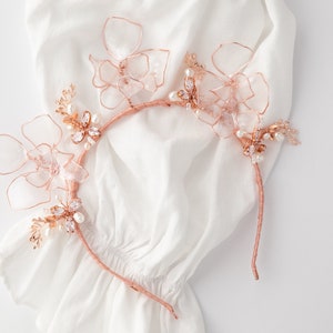Rose gold floral crown Statement wedding tiara Modern bridal crown Leaf Floral Crown Wedding crown headpiece Bridal headband  Unique crown