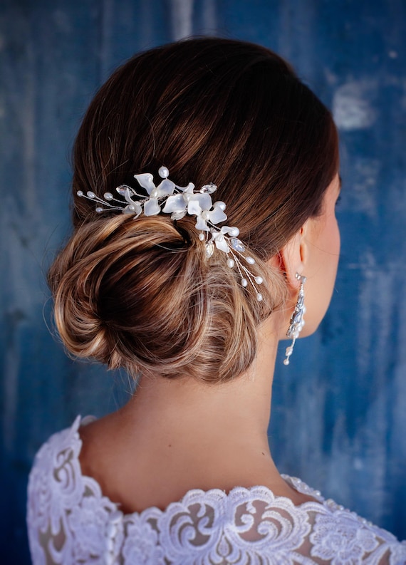 Pearl Bridal Comb Gold Wedding Hair Comb Flower Floral  display picture 1