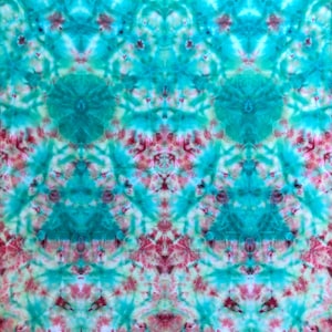 Arazzo tie-dye: arazzo shibori tinto in ghiaccio