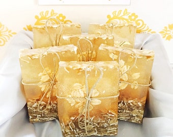 50 Gold Soap Favors / Bridal Shower Decoration  / Baby Shower Favor / Wedding Soap Favors