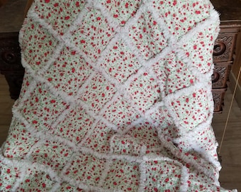 Rag Quilt, Baby Girl Rag Quilt, Lap Throw, Crib Size Quilt, Red Rose Flower Pattern Fabric, Unique Baby Gift, Baby Shower Gift 42" x 34"
