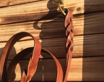 Handmade Braided Leather Dog Leash – Personalized Pet Name, 5ft/6ft