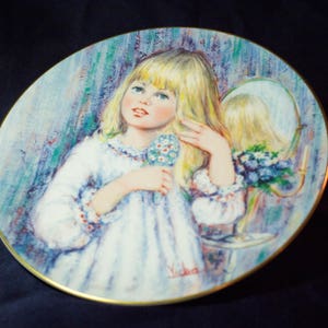 Wedgewood Collectors Plate &quot;Daydream&quot; by Mary Vickers from &quot;The Blossoming of Suzanne&quot; Limited Collection