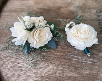 Wedding Corsage, Prom Boutonniere, Ivory Hunter Emerald green, Sola Wood Flower, Groomsmen Boutonniere, Homecoming, Wedding, Winter Formal