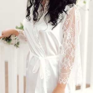 Satin Morgenmantel | Braut Satin Spitze Robe | Braut Gewand | Elegantes Brautgewand 5601