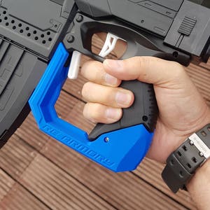 Handleguard - Gripend for Nerf Stryfe - 3D printed
