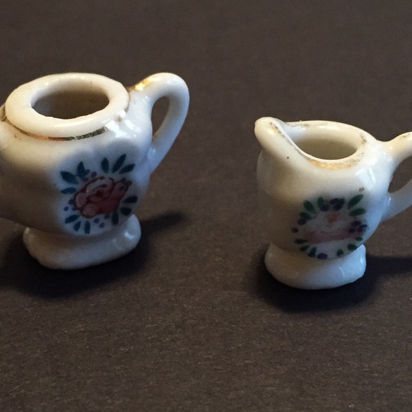 Doll size/ Minature hand painted sugar and creamer set vintage Japan collectible pots 1940's Japanese ceramic