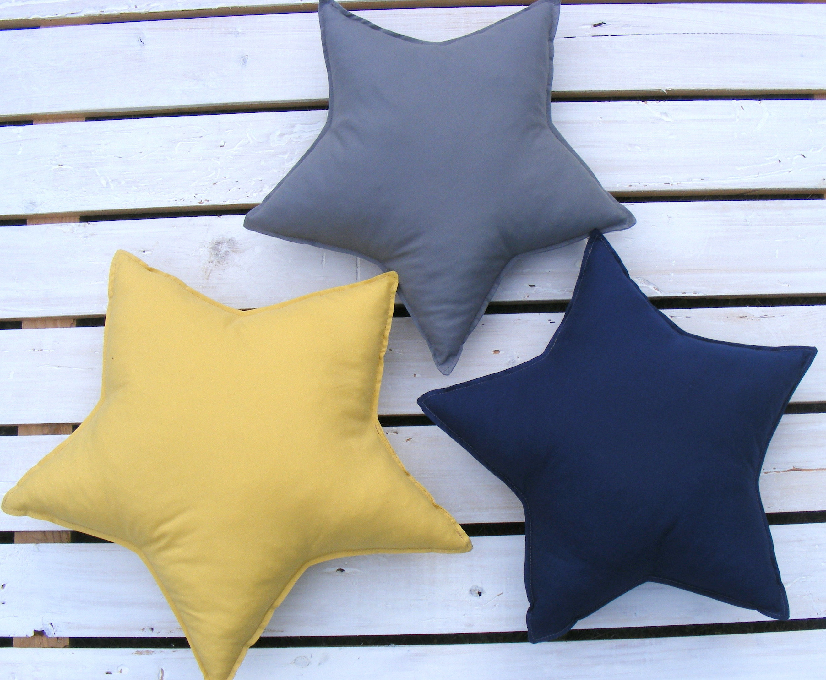 star shaped pillow