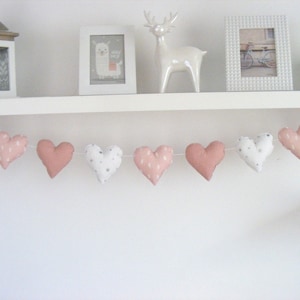 Wimpelkette mit Herzen, Stoffgirlande rosa, Kinderzimmer Dekor Kinderzimmer Dekor Kinderzimmer Wimpelkette Bild 1