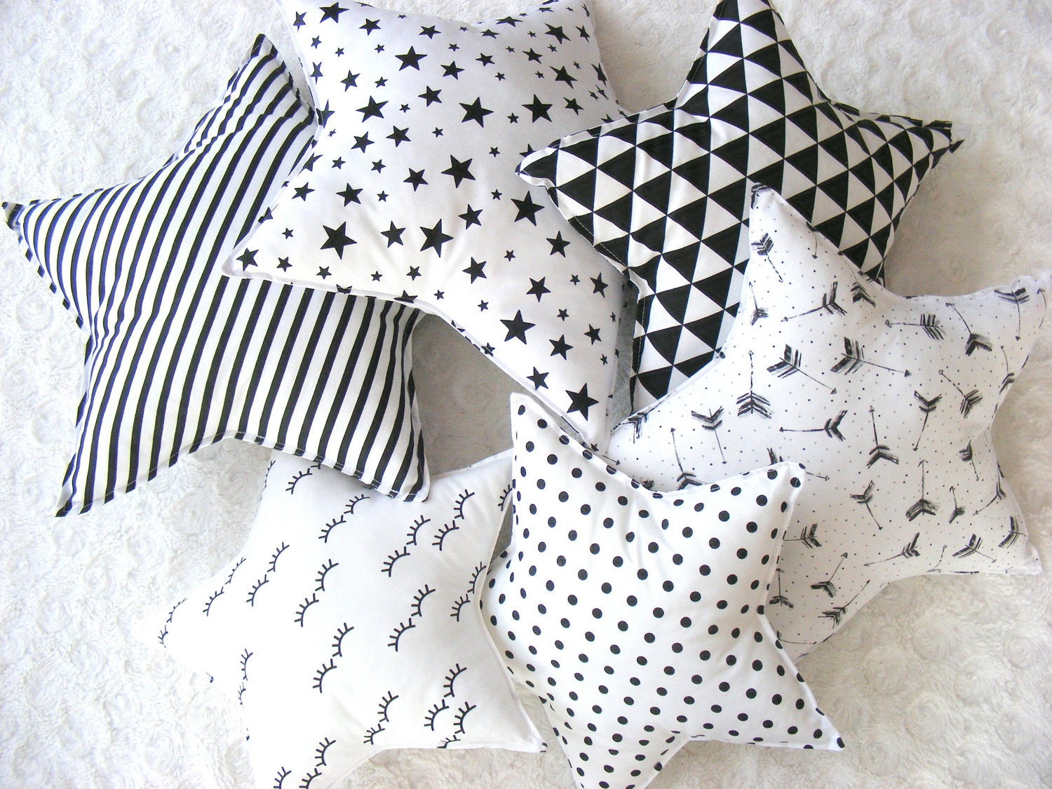 black star cushion