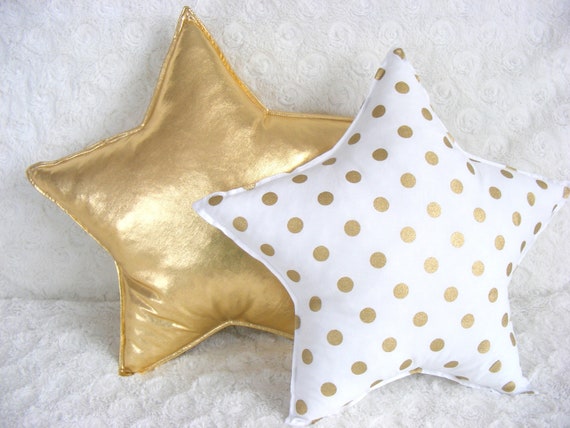 pillow with stars