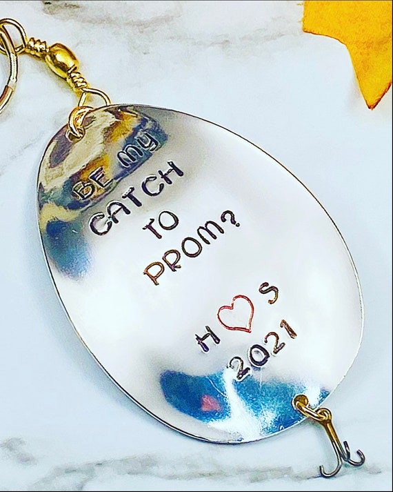 Prom - Promposal - High School Dance propasal/response - Fishing Prom promposal made from vintage spoon