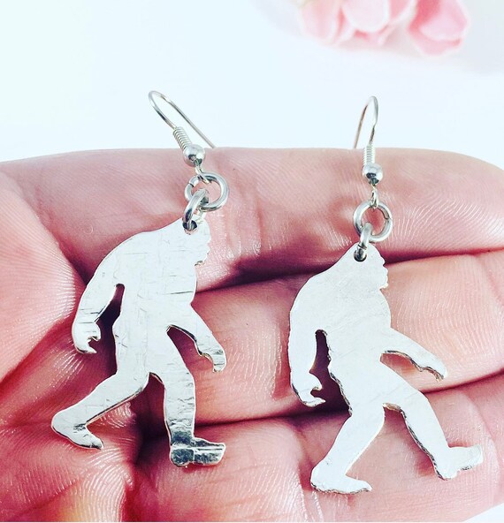 Sasquatch/Big Foot Earrings Vintage Spoon Bowl
