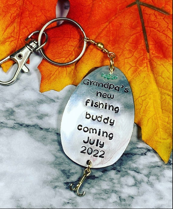 Fishing - Fisherman Pregnancy Announcement - Spoon Pregnancy Announcement keychain - Can be any name - Fishing Pregnancy Announcement