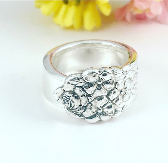 Moss Rose  Ring 1949- Rose Spoon Ring - Vintage Silverware Ring - Spoon Ring