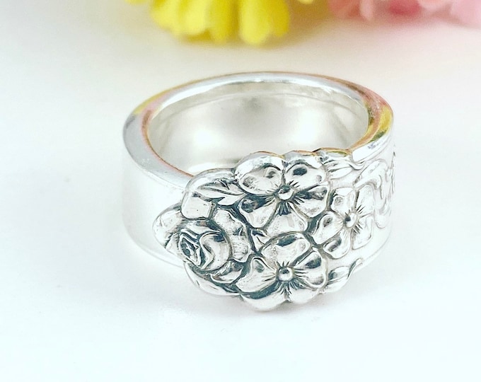 Moss Rose  Ring 1949- Rose Spoon Ring - Vintage Silverware Ring - Spoon Ring