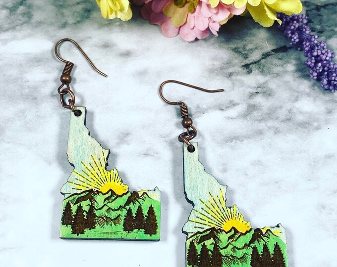Idaho Mountain earrings - Wood Earrings - Idahome