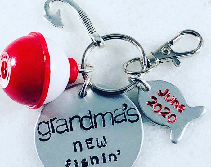 Pregnancy Announcement keychain - Can be any name - Fishing Pregnancy Announcement