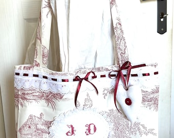 SAC « Monogrammes », style ancien, vintage, shabby,  fait main. toile de Jouy rouge