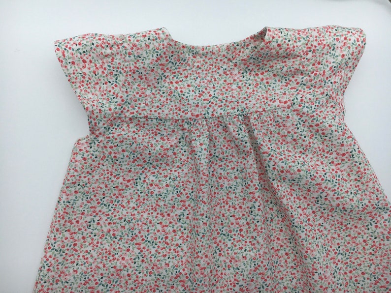 Printed cotton baby dress buttoned back