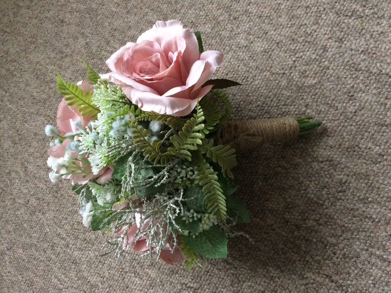 Wedding bouquet image 2